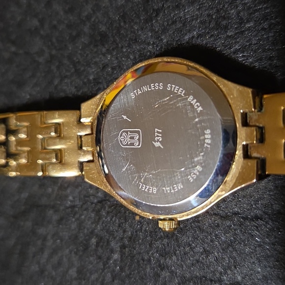 Jules Jurgensen Gold Tone w/Diamond Accents & MOPš¤FINAL PRICEš¤ - Picture 2 of 7